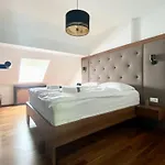 Olimian Retreat Rosa 421 Apartament *