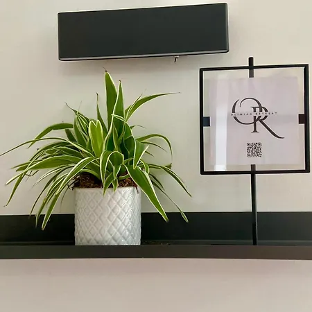 Olimian Retreat Rosa 421 아파트 포드체트르테크