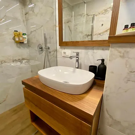 Olimian Retreat Rosa 421