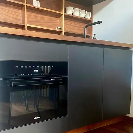 Olimian Retreat Rosa 421 아파트 포드체트르테크