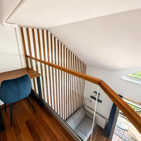 Olimian Retreat Rosa 421